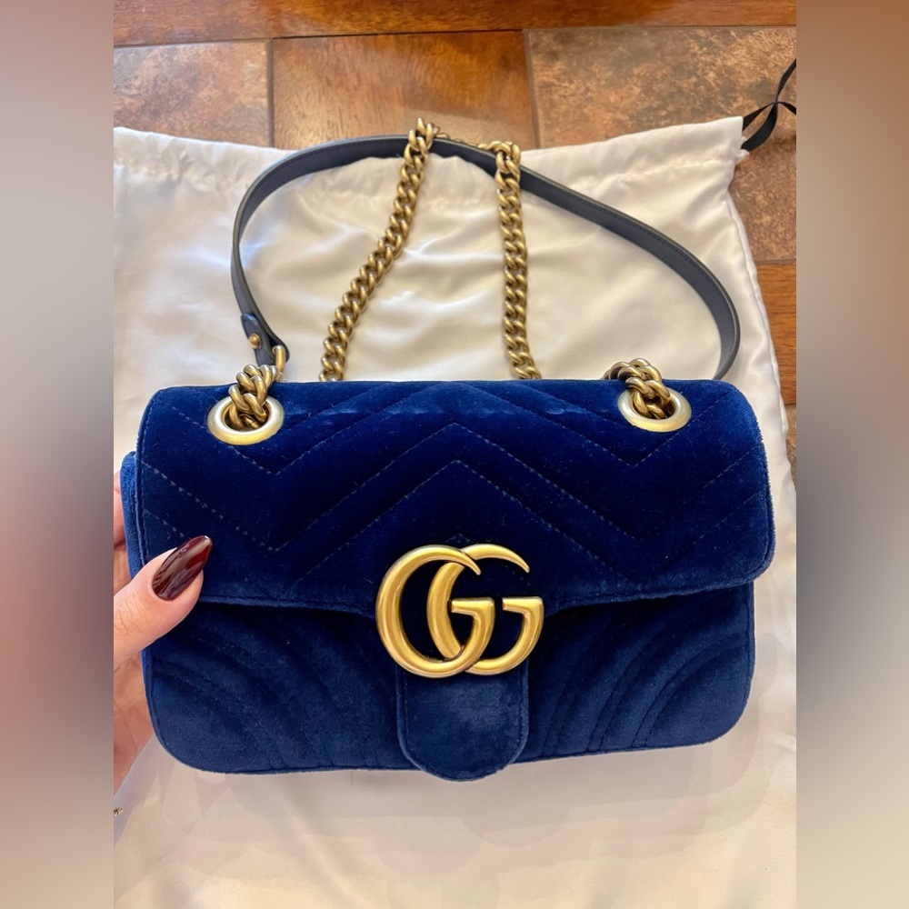 GG MARMONT SMALL SHOULDER BAG velvet